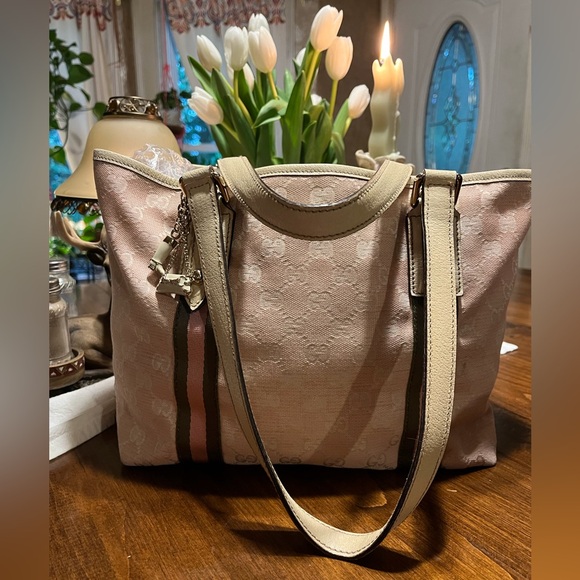 🌸authentic Vintage Gucci tote pink🌸  early 2000’s - Picture 2 of 16